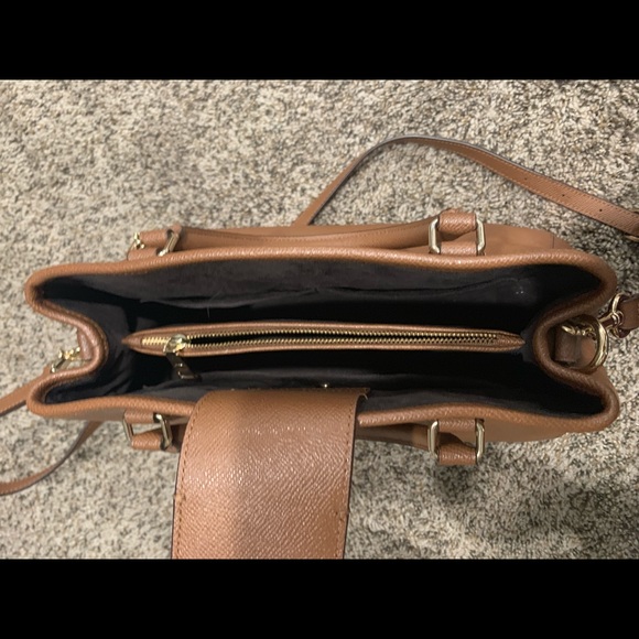 Coach Purse - Picture 4 of 6